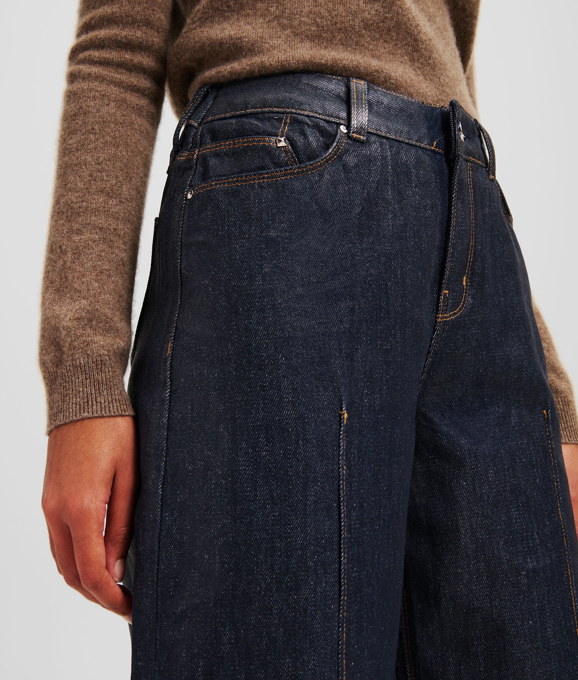 (image for) Strong Big COATED WIDE-LEG JEANS